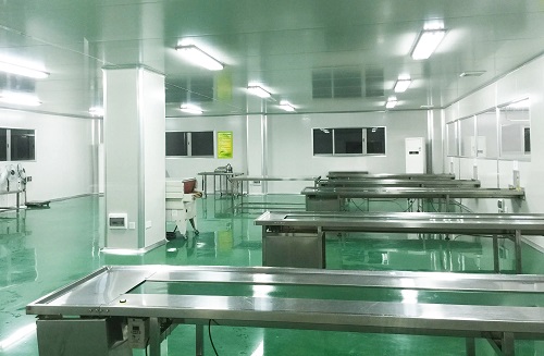 莉姿化妆品为客户讲解皮肤的科学成分